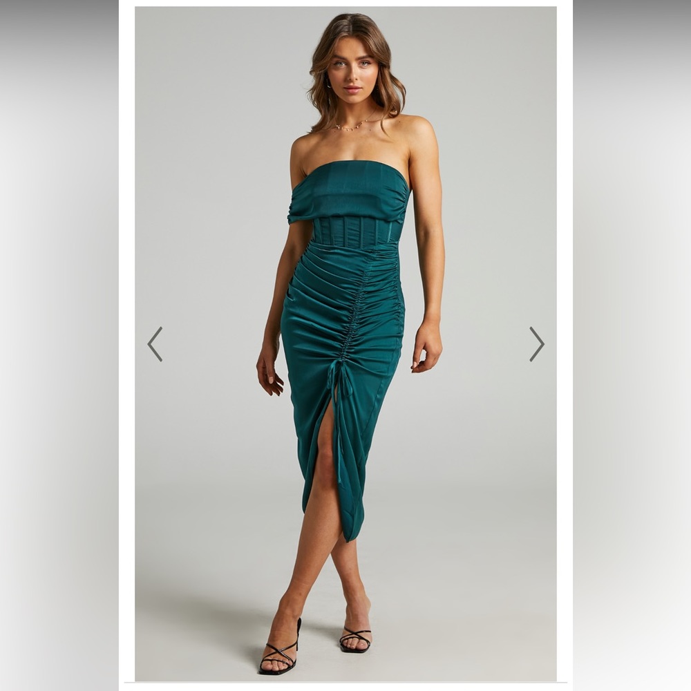 HAWK OFF SHOULDER CORSET DRAWSTRING DETAIL MIDI DRESS IN EMERALD